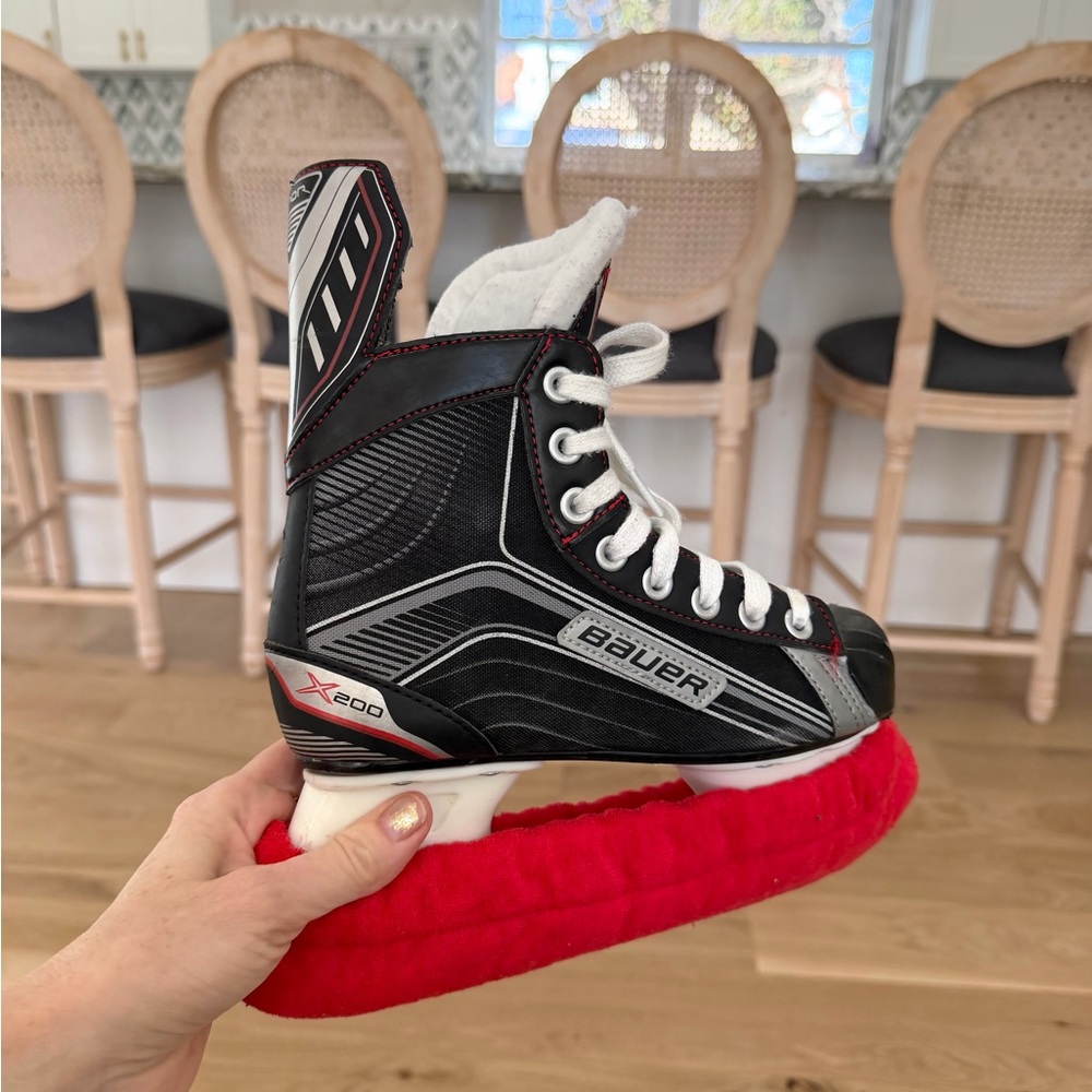 Bauer Kids Hockey Skates - Black, White, and Red - Picture 5 of 8